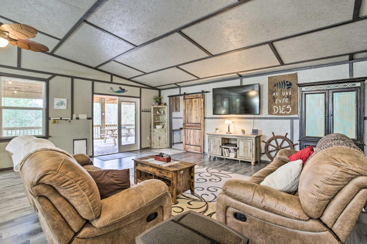 Waterfront Bay St Louis Beach House With Deck! Bay St. Louis Exteriör bild